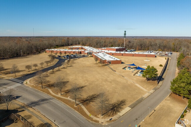 Lakeland Elementary is a highly rated public elementary school.