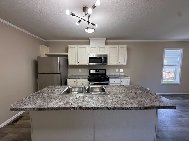 12501 Apple Ln, Bruce Township, MI 48065 - photo 7