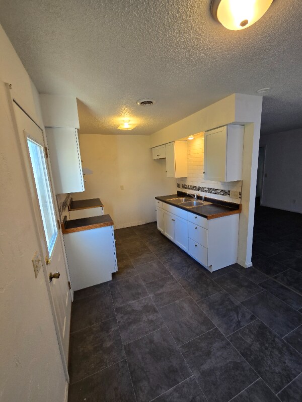 518 6th Ave Unit 3, Round Lake, MN 56167