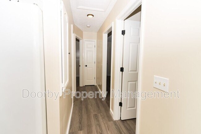 2425 Ashmore Ave unit 1, Chattanooga, TN 37415 - photo 4