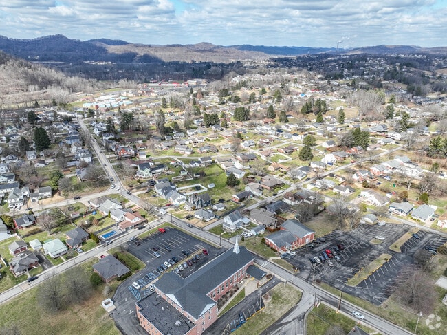 Bridgeport is the perfect place to enjoy nature and modern living in one beautiful setting.