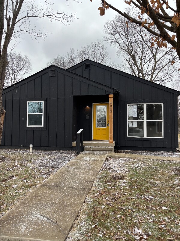 4213 Kingsley Dr, Indianapolis, IN 46205 - photo 1