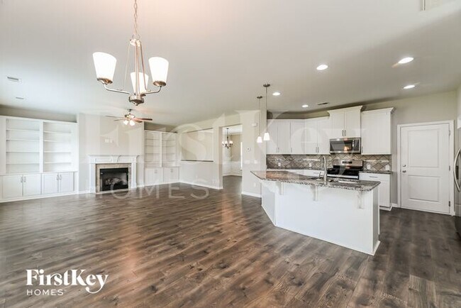 409 Flat Rock Ln, Summerville, SC 29486 - photo 6