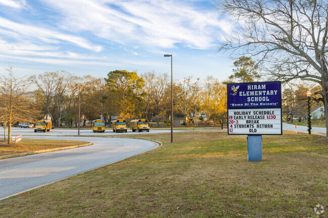 Hiram Elementary School is located at  200 Seaboard Ave #3219, Hiram, GA 30141.