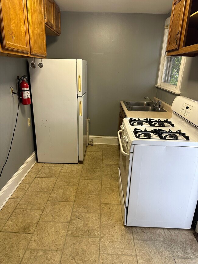 228 Shafer Ave unit 1, Phillipsburg, NJ 08865 - photo 7