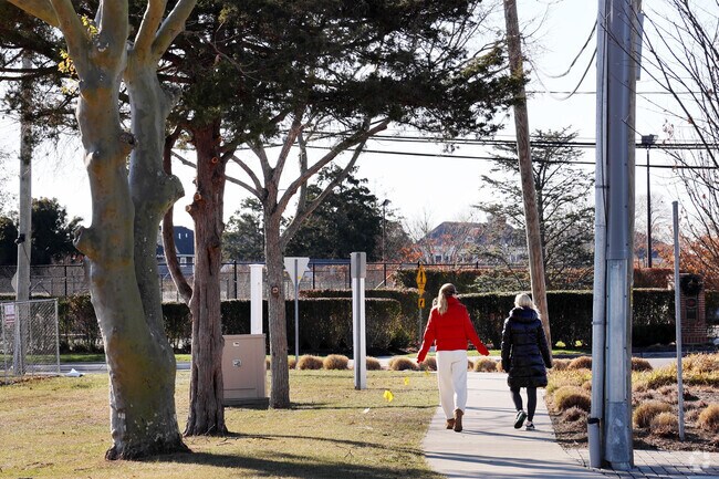 Walk along The Great Lawn right in the center of Westhampton Beach.