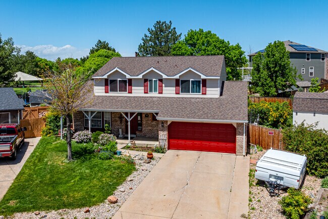 In Woodglen, homes boast convenient access to shopping, dining, and trails.