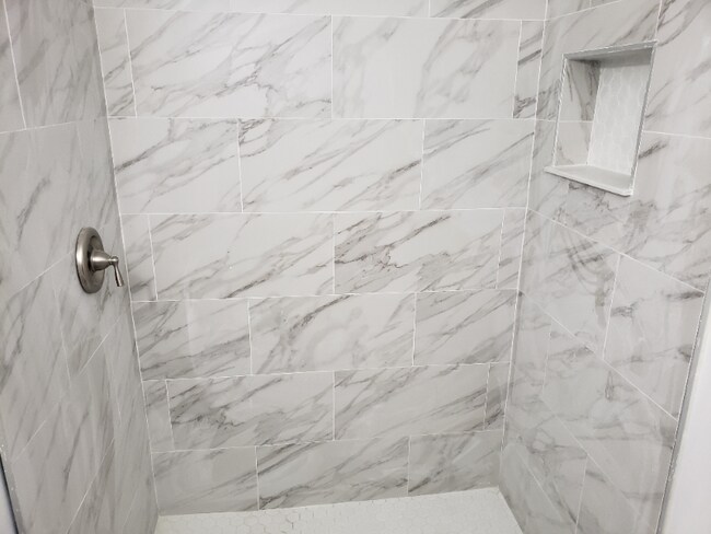 8126 W 15th Ave unit 8126B, Hialeah, FL 33014 - photo 7