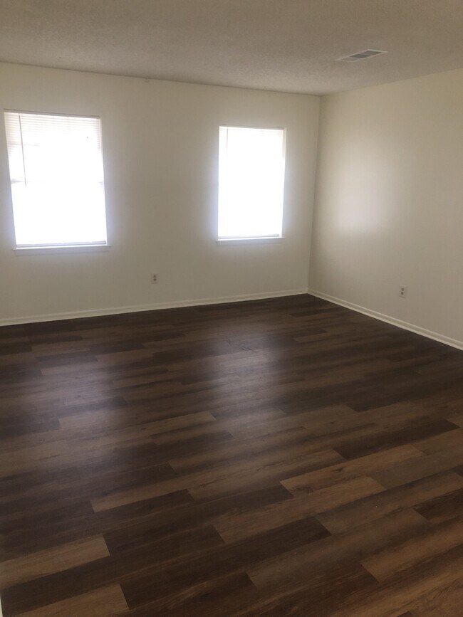 24505 Earle Dr, Plaquemine, LA 70764