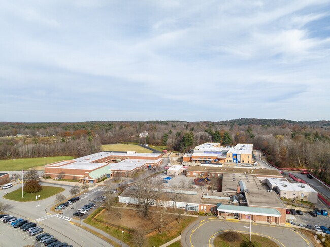 Florence Roche Elementary School is located next to Groton-Dunstable Regional Middle School.