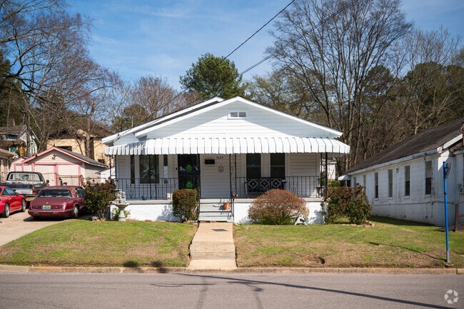 Inglenook has lots of renovated homes.