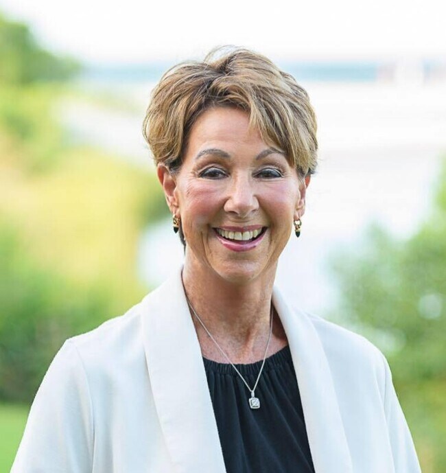 Kay Turner