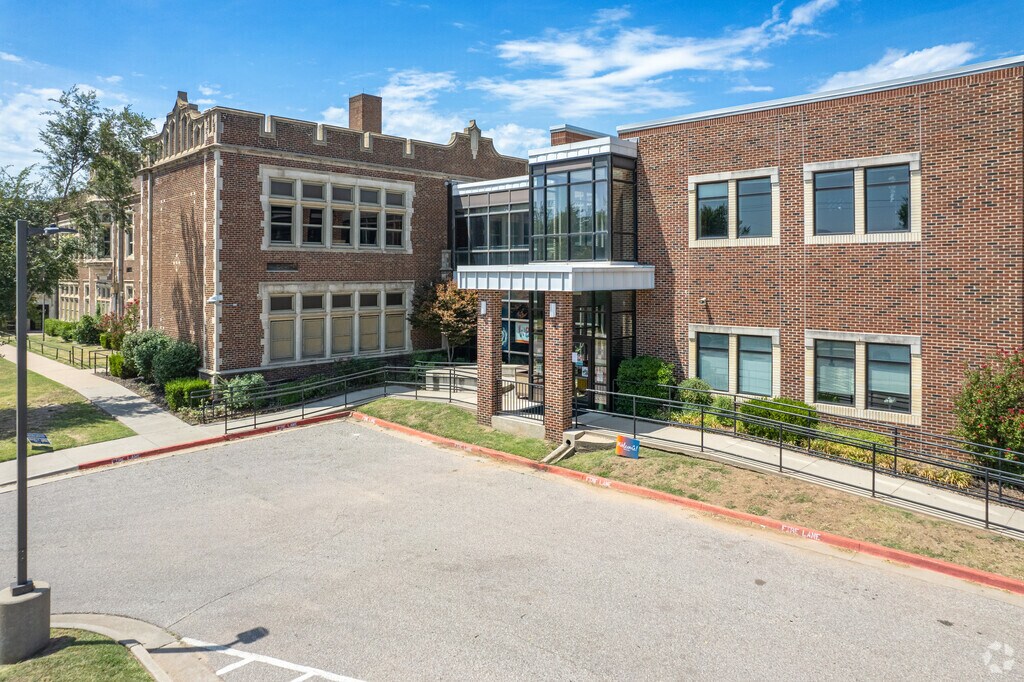 Shidler Elementary School, Rankings & Reviews