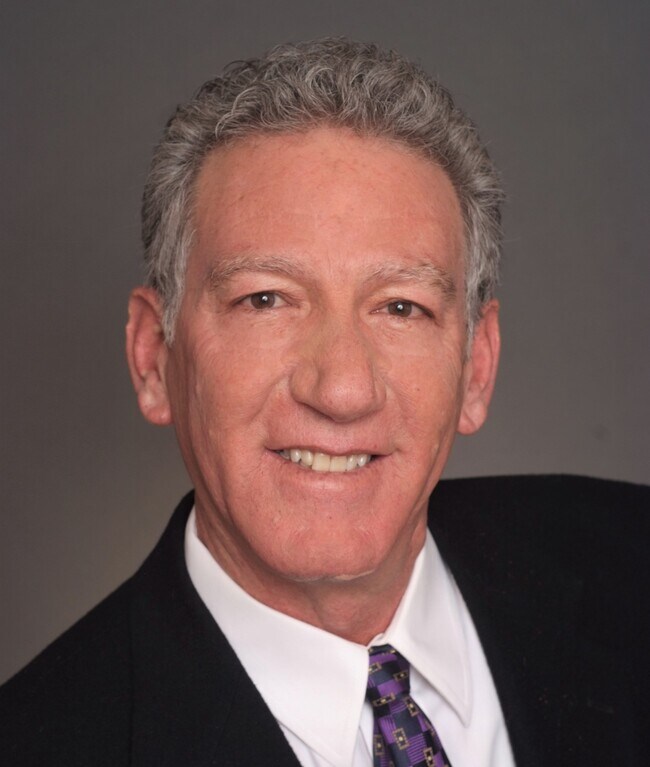 Larry Adam
