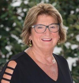 Donna Fernandes