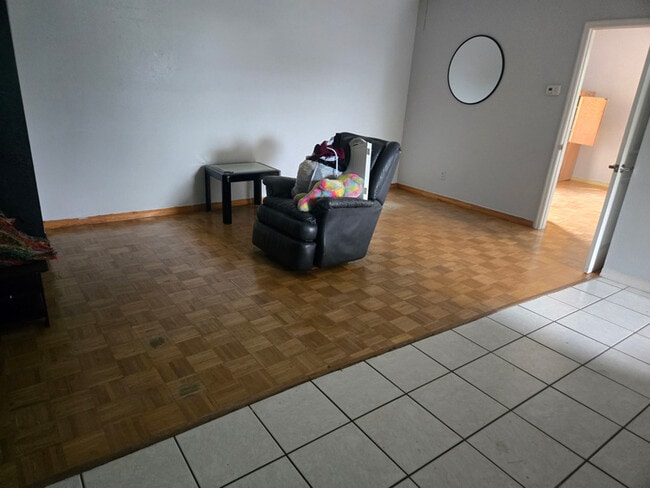 1325 Drew St, Clearwater, FL 33755 - photo 4