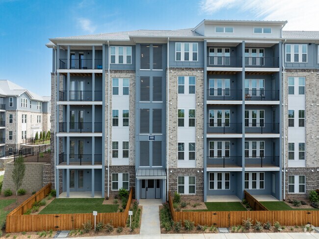 Ellis at Huntcrest, Lawrenceville, GA 30043 - photo 4