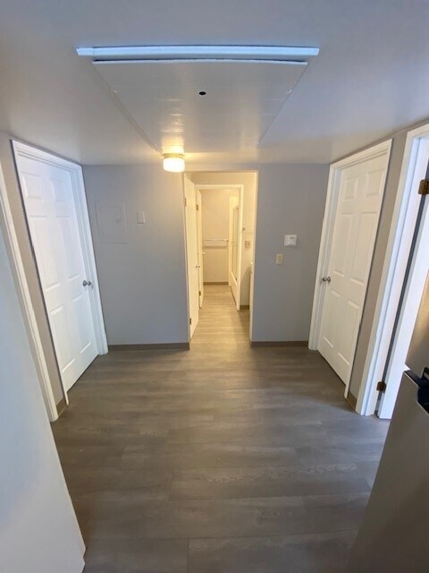HOLIDAY RENT SPECIALS: BEAUTIFULLY RENOVATED STUDIO APARTMENTS, Corvallis, OR 97330 - photo 7