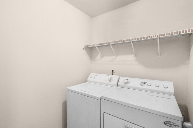 10622 Elm Bend Dr, Charlotte, NC 28273 - photo 3