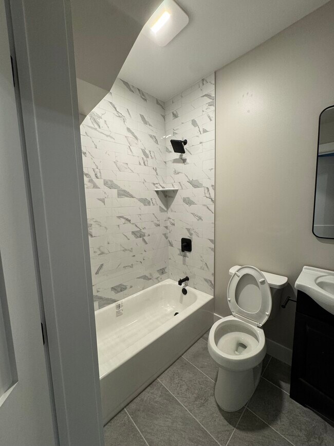 243 Echo Lake Rd unit 1, Watertown, CT 06795 - photo 7