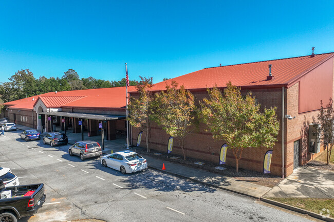 Rosa Taylor Elementary provides a healthy learning evironment for its students.
