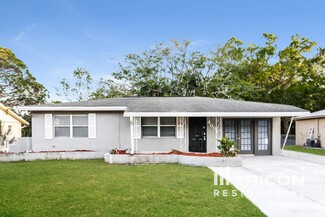 4006 Winthrop St, Sarasota, FL 34232