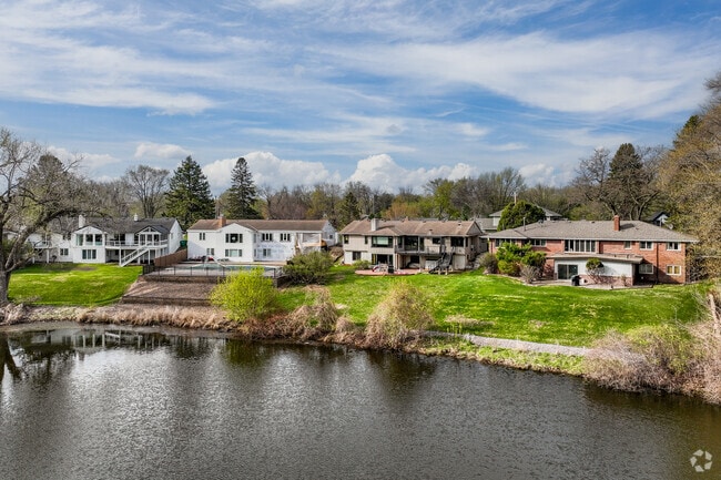 Larger waterfront estates line the shores of Twin Lakes.