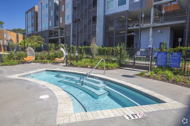 Grandmarc Clemson, Clemson, SC 29631 - photo 6