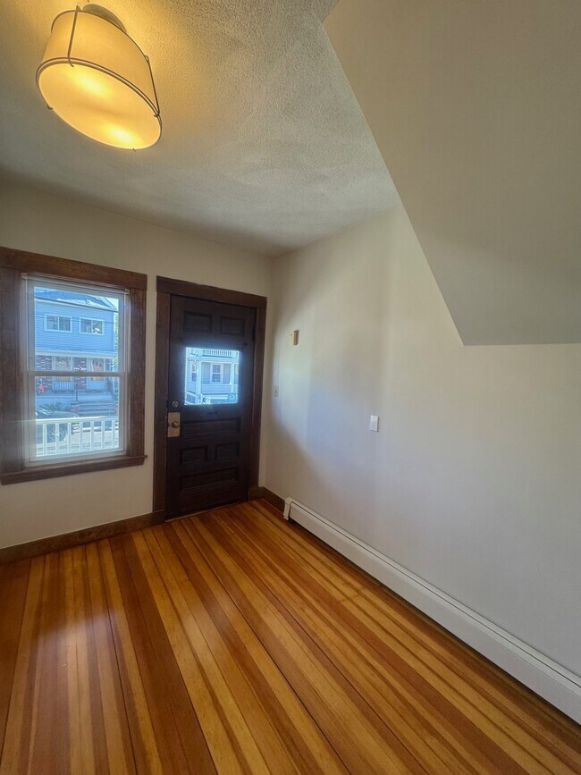 29 Frederick Ave unit 1, Medford, MA 02155 - photo 4