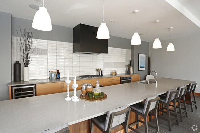Community - Clubroom