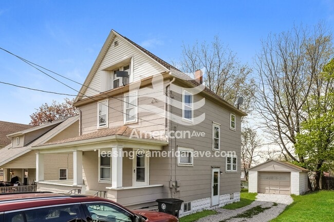 2074 16th St SW, Akron, OH 44314 - photo 3