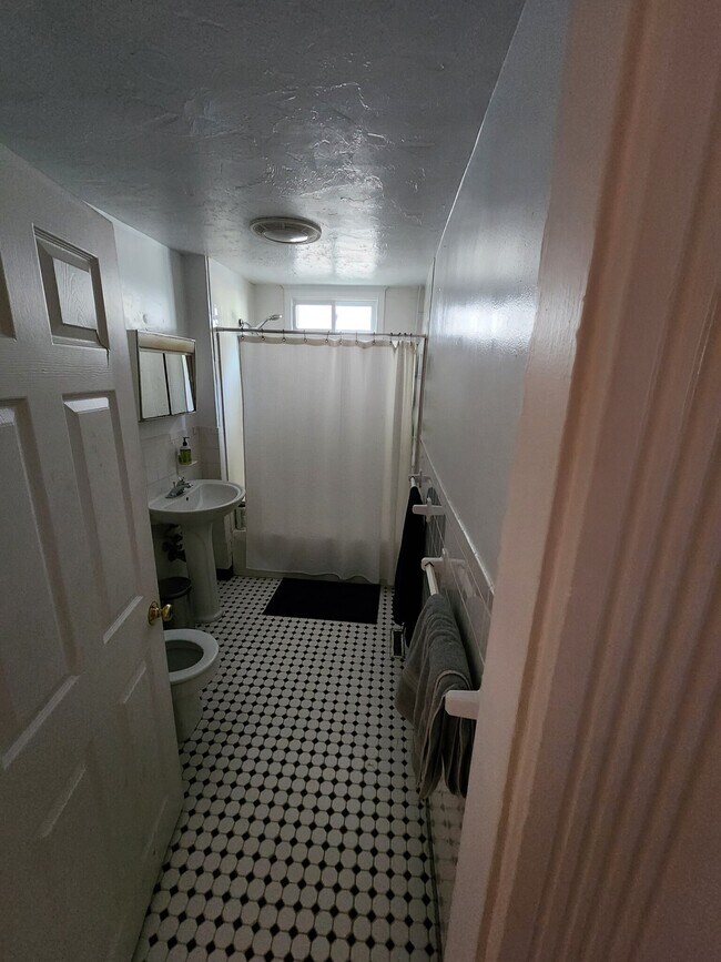 51 Gardner St unit 1, Allston, MA 02134 - photo 7