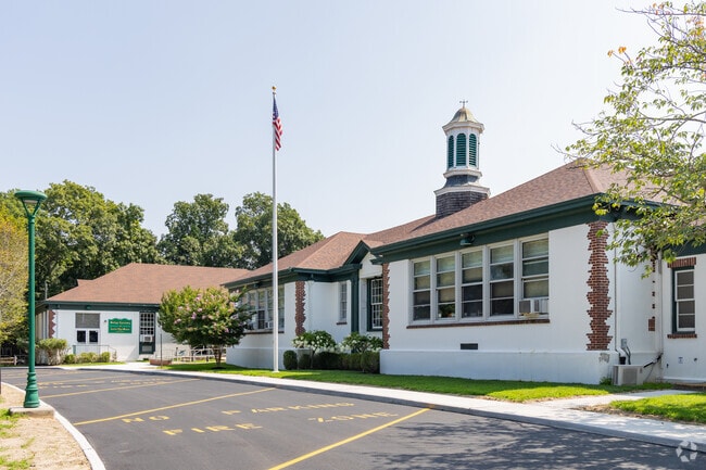 Springs Elementary School is situated off of School St in East Hampton.