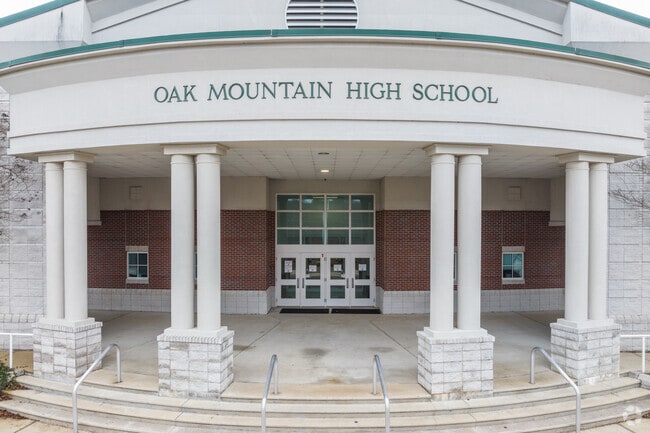 Oak Mountain High School has an A rating with Niche.