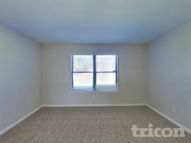 11540 Rolling River Blvd, Jacksonville, FL 32219 - photo 7