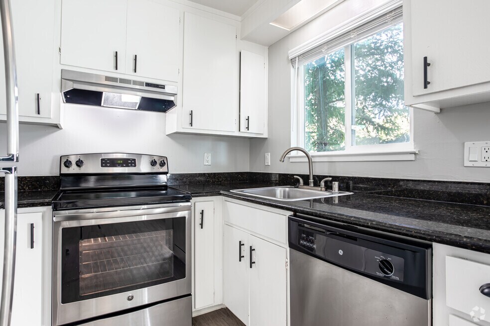 Lafayette Oaks, Lafayette, CA 94549 - photo 1