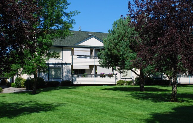 Cedar Creek Village I, Spokane, WA 99208 - photo 4