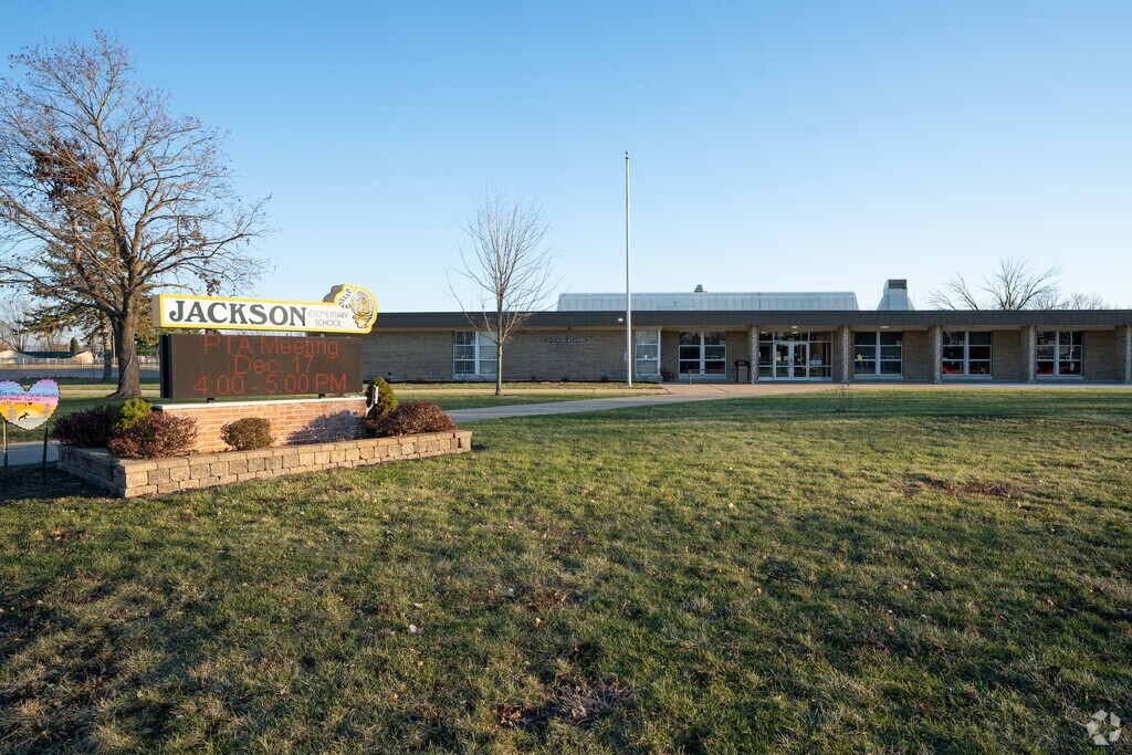 Jackson Elementary epitomizes academic excellence in Jainsville.