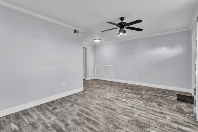 5850 18th St N unit 11, Saint Petersburg, FL 33714 - photo 4