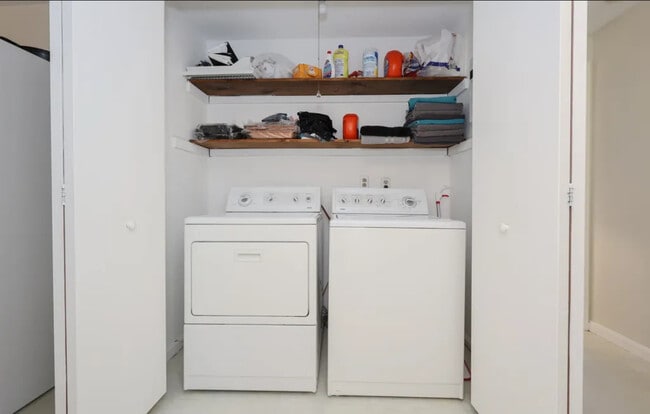 21 Orchard Terrace unit 2, Salem, NH 03079 - photo 7