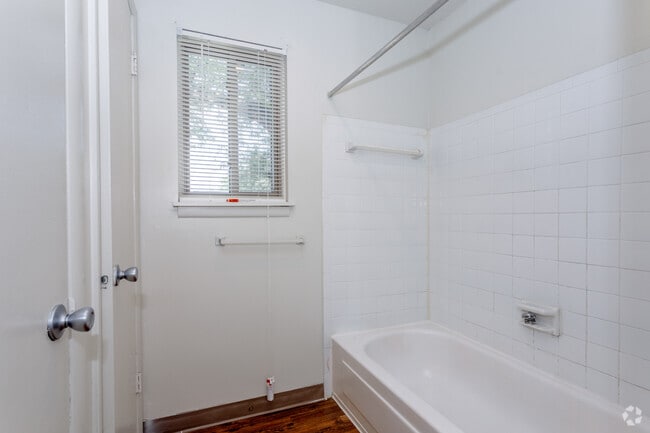 The Village Apartments, Overland Park, KS 66204 - photo 5