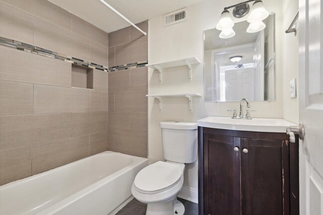 1408 N Willington St unit A, Philadelphia, PA 19121 - photo 4