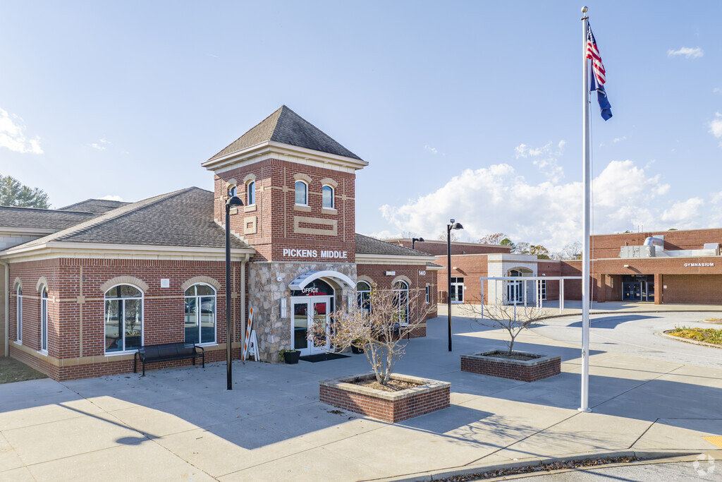 Pickens Middle School main entrance.
