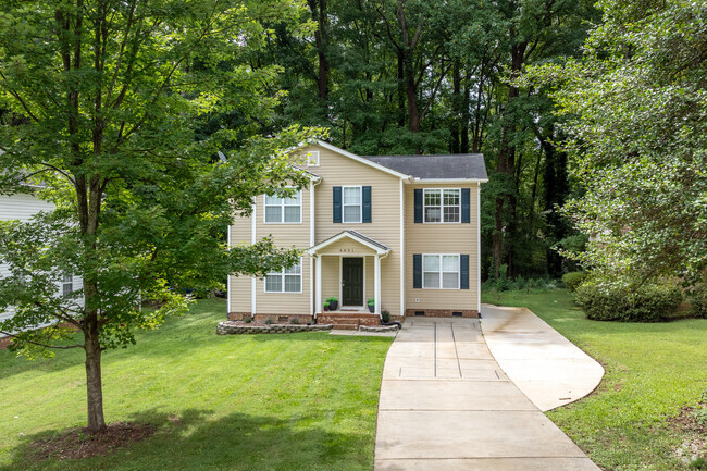 Two story traditional homes are also an option in Hamilton Circle.