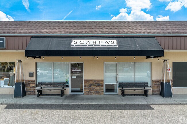 Vibrant family-owned restaurant featuring elevated Italian entrees in a sophisticated atmosphere.