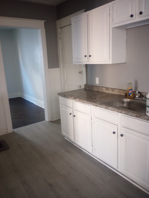 38 Frederick St unit 38 Frederick St, Binghamton, NY 13901 - photo 1