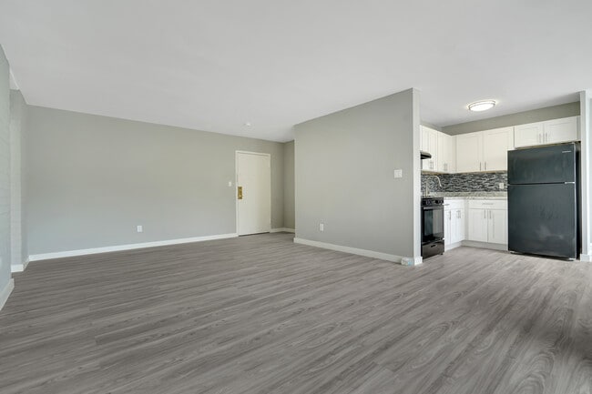 Woods Edge Apartment Homes, Maple Shade, NJ 08052 - photo 6