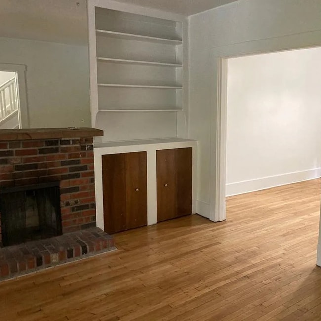 5846 Douglas St, Pittsburgh, PA 15217 - photo 5