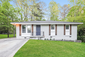 8224 Attleboro Dr, Jonesboro, GA 30238