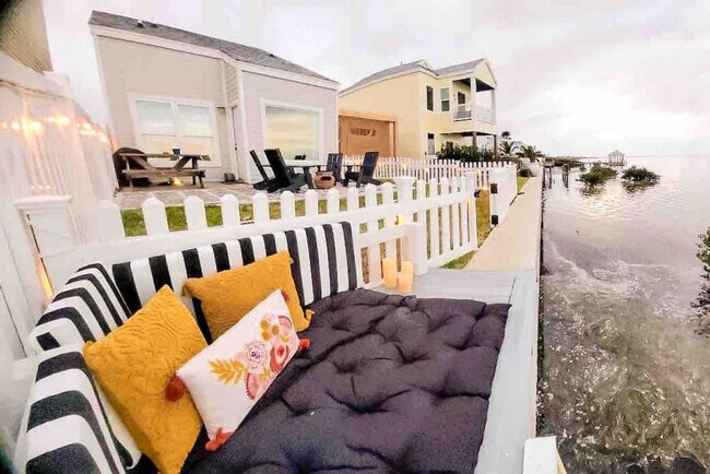 108 Las Joyas Blvd unit ID1329019P, Port Isabel, TX 78578 - photo 5